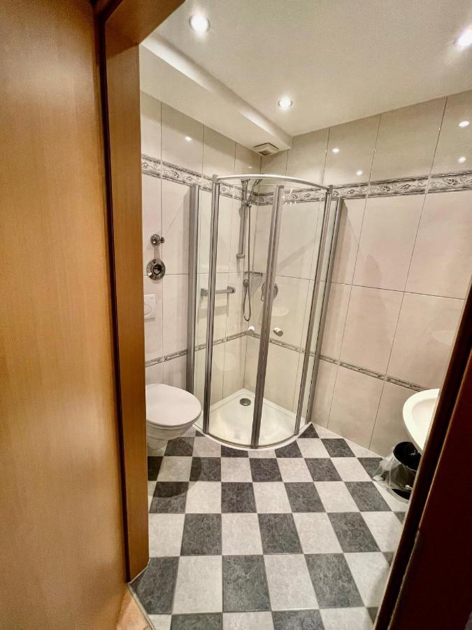Apartment Fuer Vier Hannover Ngoại thất bức ảnh